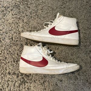 Nike blazer mid retro team red